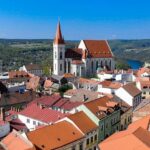 Znojmo Must-Visit: Nejlepší Second Hand Obchody pro Úžasné Nálezy!
